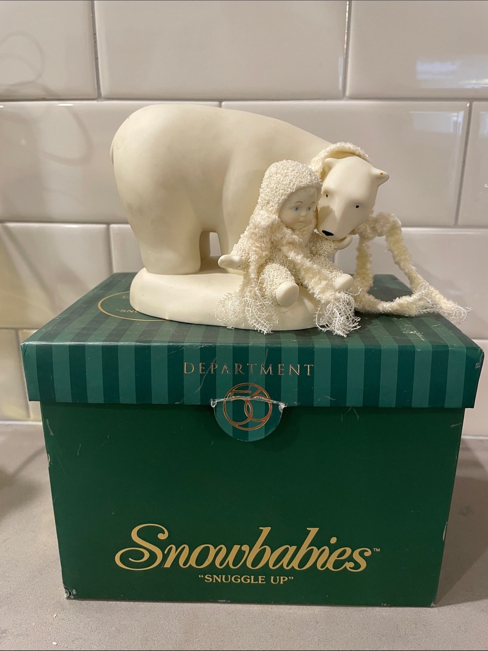 Snowbabies 'Snuggle Up' Porcelain Polar Bear with Child Figurine -Department 56